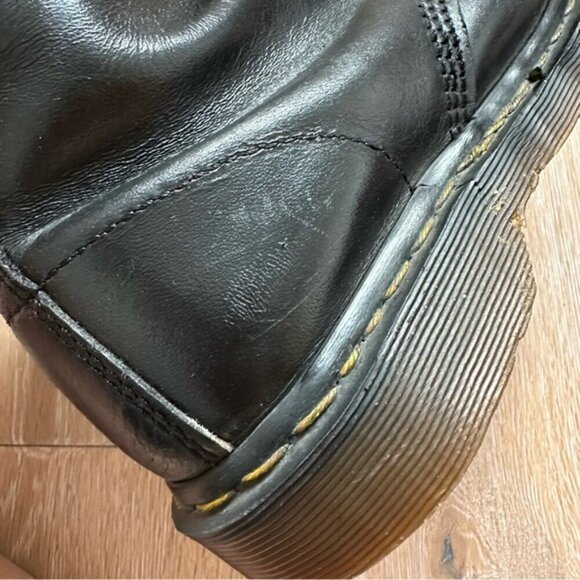 Vintage 90\'s 1460 Dr. Martens Made in England 8 Eyelet Black Boots -UK 8 (US 10) main image 8